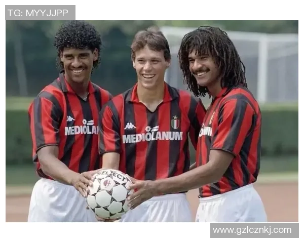 荷兰足球传奇古利特的辉煌生涯与卓越贡献 荷兰足球传奇古利特的辉煌生涯与卓越贡献