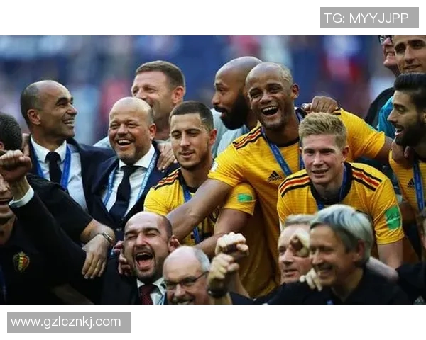 今日足球赛场星光璀璨 各大球星争锋对决精彩纷呈