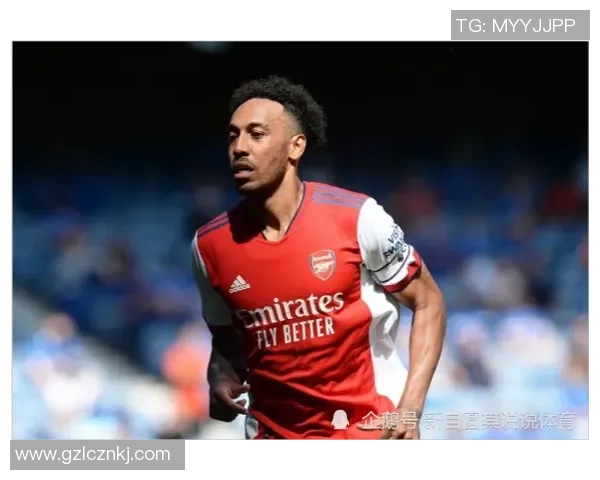 足球球星深度采访揭示赛场背后的故事与心路历程 足球球星深度采访揭示赛场背后的故事与心路历程